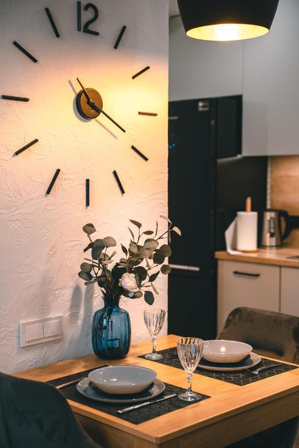 Ravelli 7 Apartment ไคลเพดา ภายนอก รูปภาพ